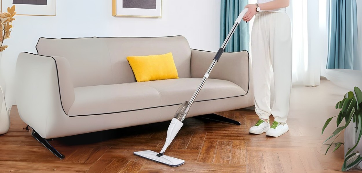 ی زمینشوی اسپریدار درما | Deerma TB500 Spray Mop با مخزن آب ۳۵۰ میلیلیتری، طراحی سبک و قابلیت چرخش ۳۶۰ درجه