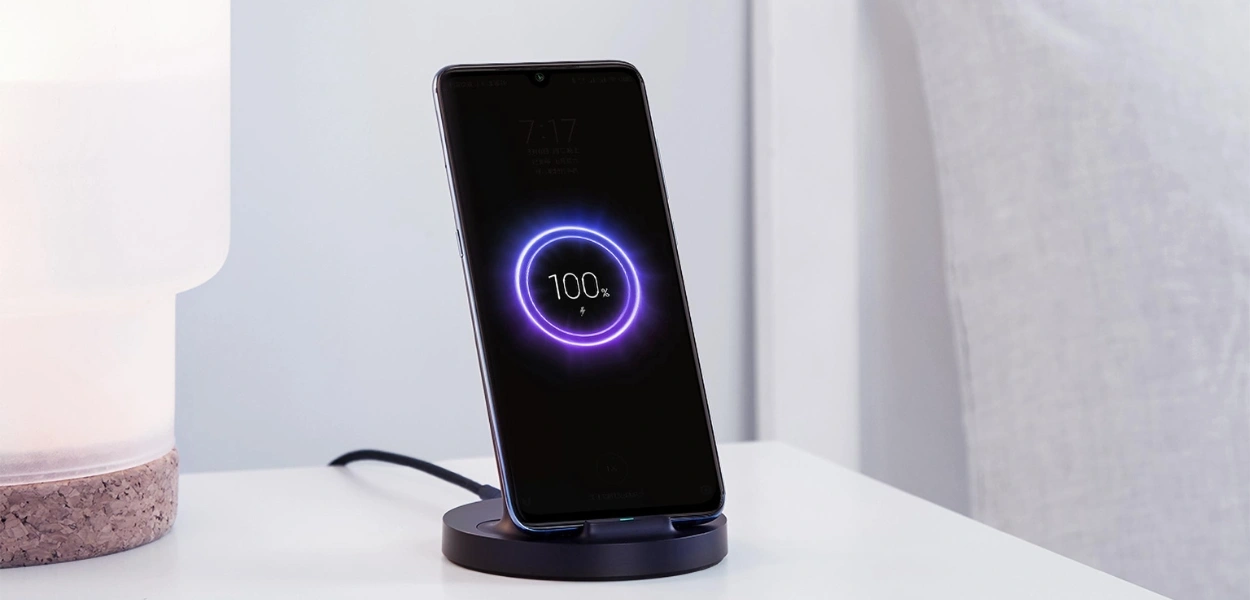 استند شارژ 20 وات بی‌سیم شیائومی | Mi 20W Wireless Charging Stand با طراحی مدرن، توان 20 وات و ایمنی پیشرفته