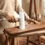 اتو بخار دستی شیائومی | Mi Handheld Garment Steamer با توان ۱۳۰۰ وات، طراحی تاشو و پیش‌گرمایش سریع