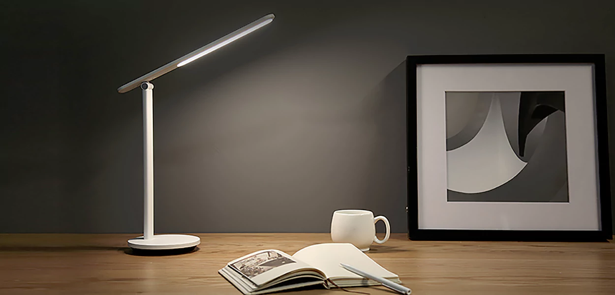 چراغ مطالعه یی لایت | Yeelight Folding Desk Lamp Z1 Pro